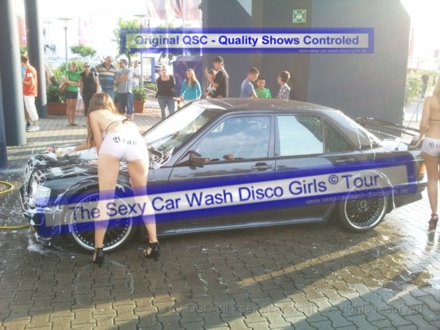 sexy car wash D u W_0000016.jpg